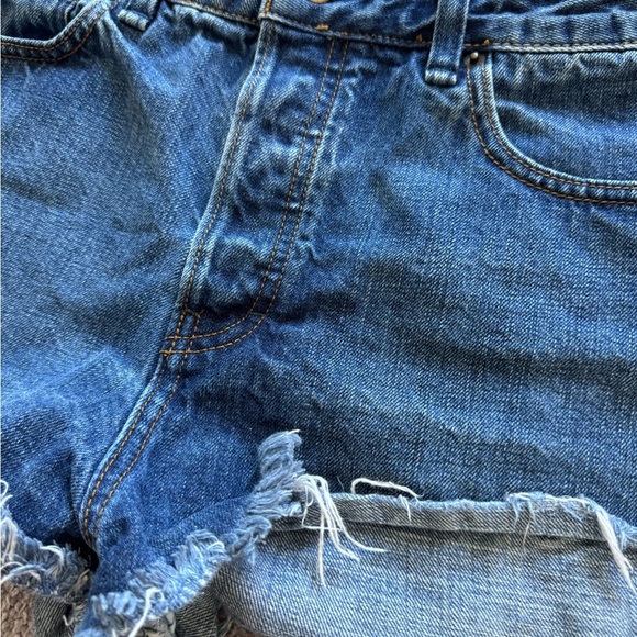 Women's Free People Blue Jean Shorts Distressed High-Waisted Beach Mini Size 30 - Picture 7 of 7